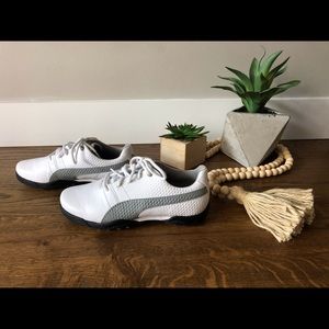 Kids Puma golf shoes